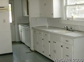 2nd image of 771 Woodrow Ave