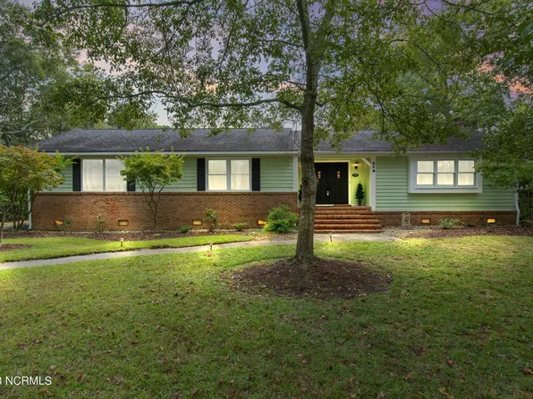 310 Buccaneer Road, Wilmington, NC 28409