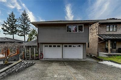 2nd image of 19517 22nd Pl NW