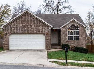 3648 Rolling Ridge Way, Jeffersonville, IN 47130