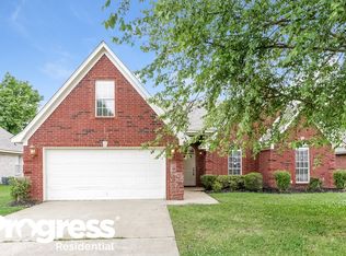 4214 Ravenwood Dr N, Horn Lake, MS 38637