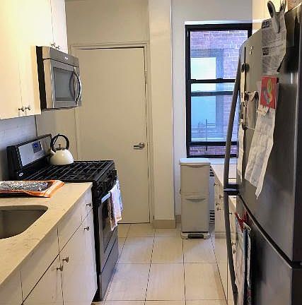 4th image of 10850 71st Ave APT 5F