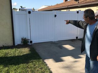 176 E 218th Pl, Carson, CA 90745