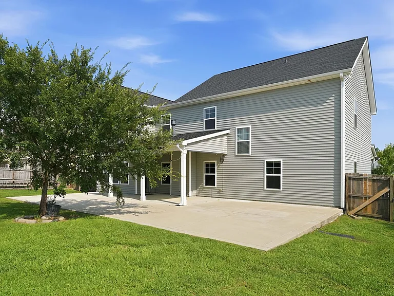 276 Turriff Way — Photo 45