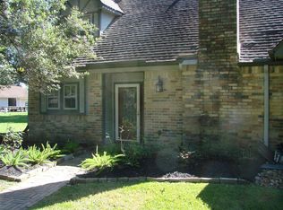 7111 River Mill Dr, Spring, TX 77379