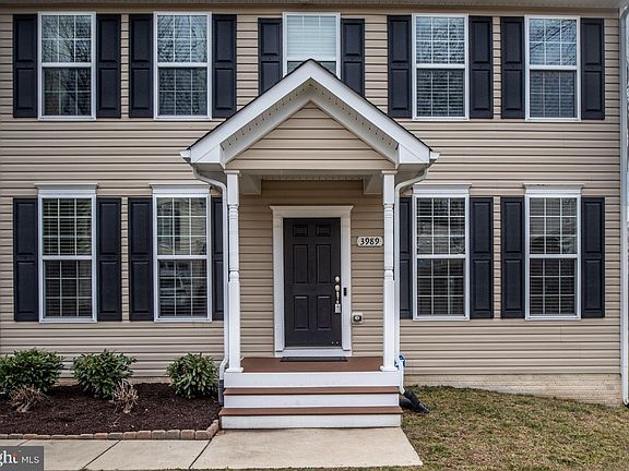 2nd image of 3989 Hidden Valley Ct