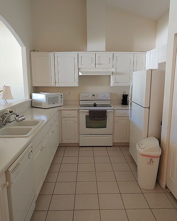 1st image of 41 Summerwind Cir