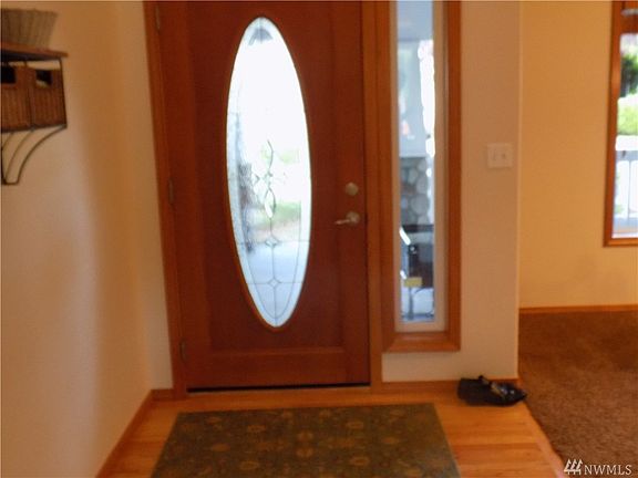 4th image of 14602 146th Ave E