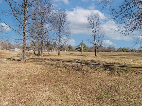 5th image of 3575 Libby Rd