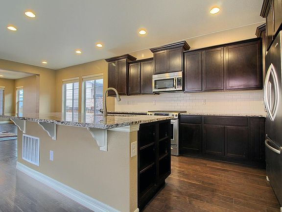 4th image of 8133 E 50th Dr