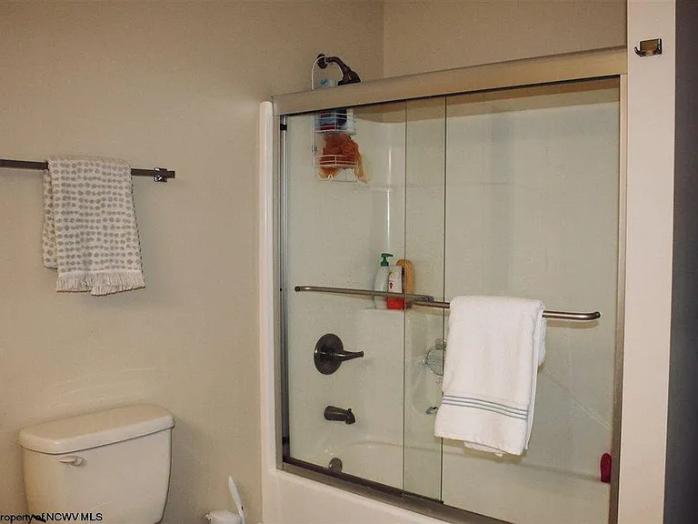58 Brownstone Dr — Photo 7
