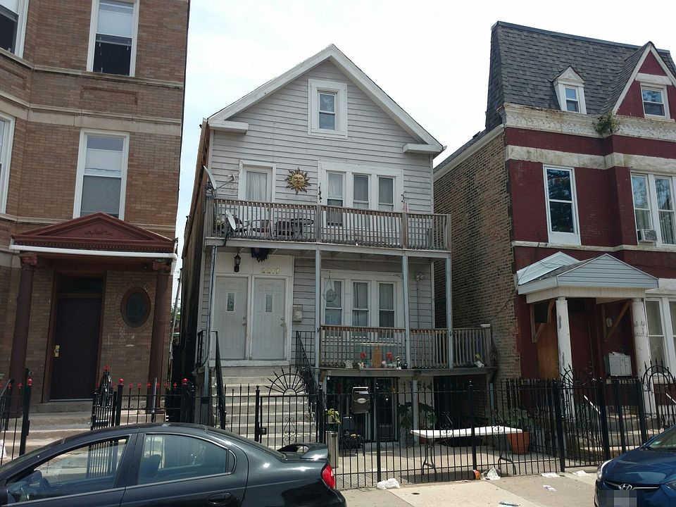 2nd image of 2217 S Albany Ave