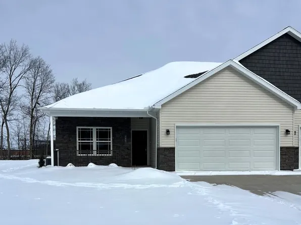 160 Chestnut Ln, Bluffton, OH 45817