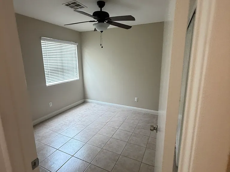 10212 Arlington Abby St — Photo 7