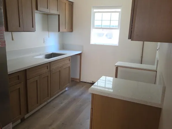 20445 Osage Ave APT B, Torrance, CA 90503