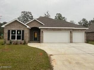 1 Canal Pl, Long Beach, MS 39560