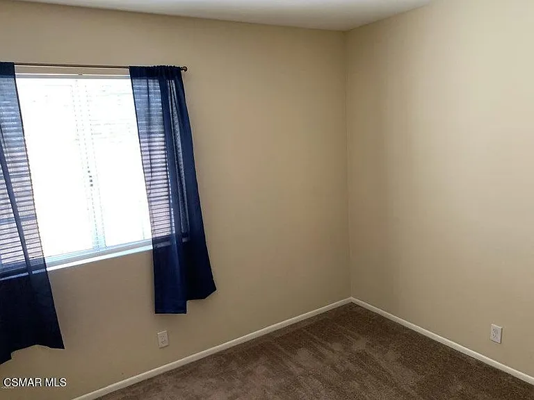 440 Jeremiah Dr #E — Photo 9