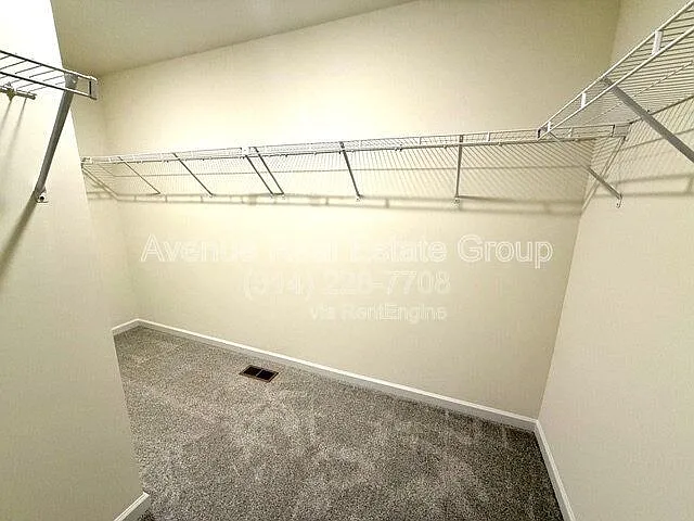713 Crested Point Dr — Photo 11