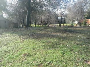 3360 Mountain Oak Dr, Redding, CA