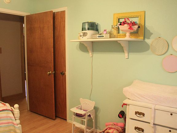5th image of 1314 Glenwood Cir