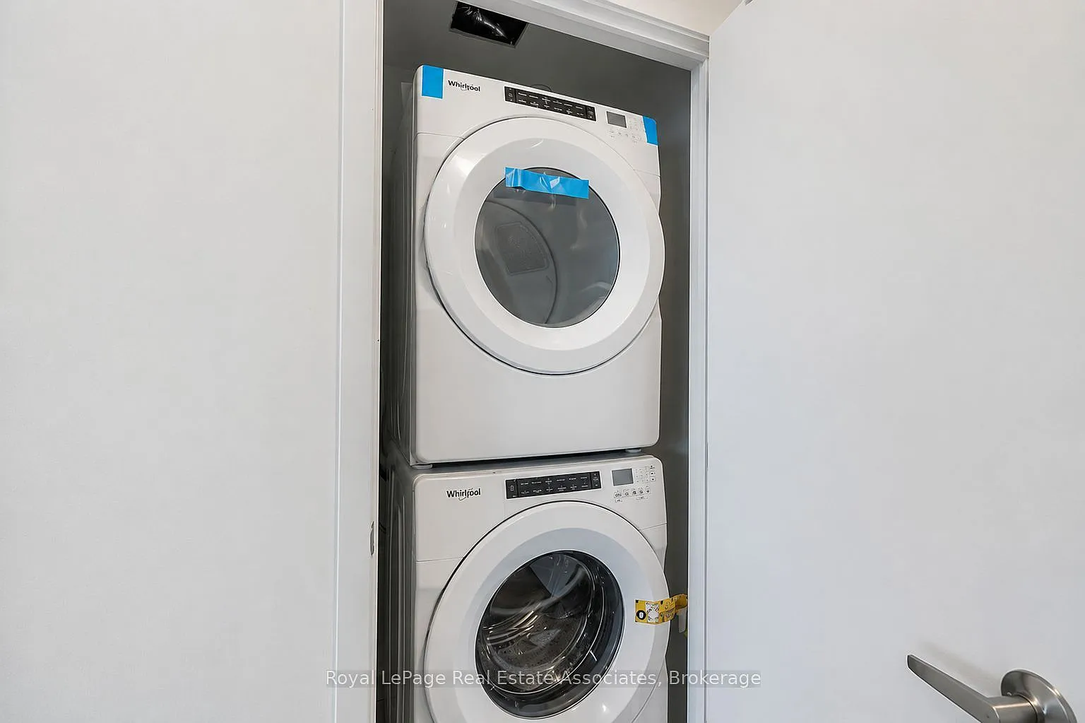 1 bed, $2,100 — Photo 4