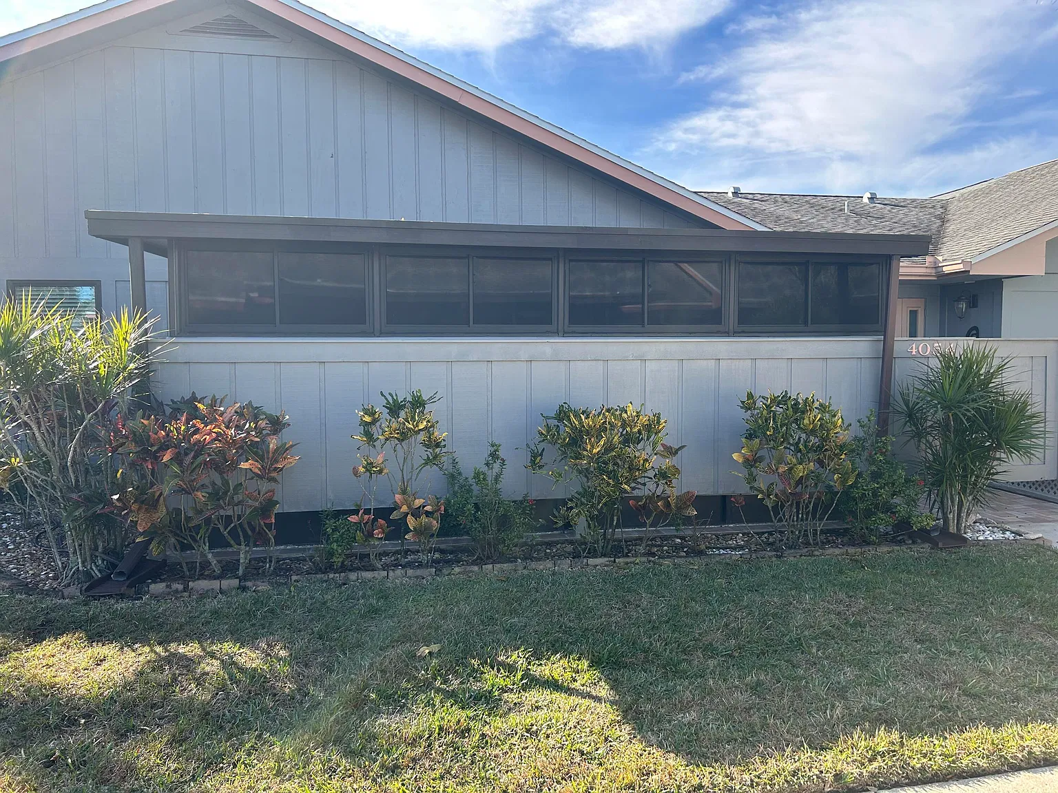 2 bed, 2.0 bath, 1037 sqft, $2,100 — Photo 2