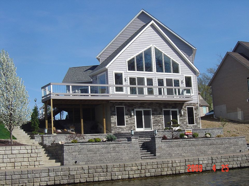 Lake front view (dock has since been added)
