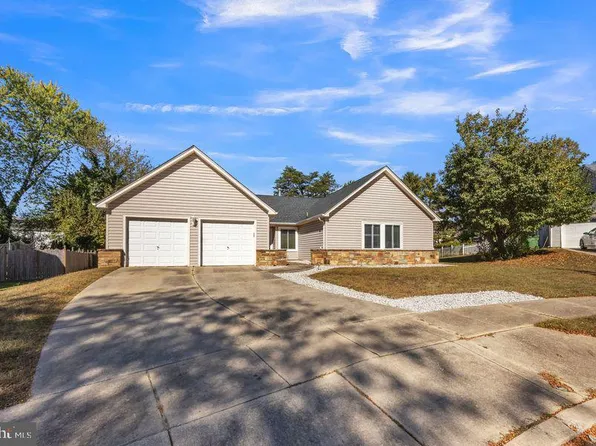 6 Brower Ct, Marlton, NJ 08053