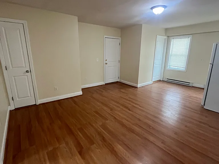 590 Charles St #7 — Photo 1