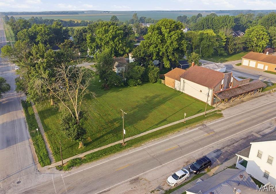 1st image of E Main St
