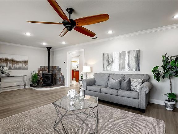 2nd image of 7341 Brookdale Ct