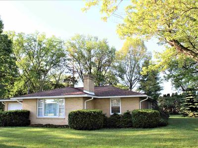 18820 County Road 142, New Paris, IN, 46553