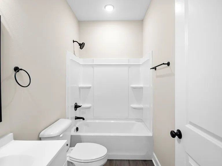 1523 S Cedar St — Photo 44