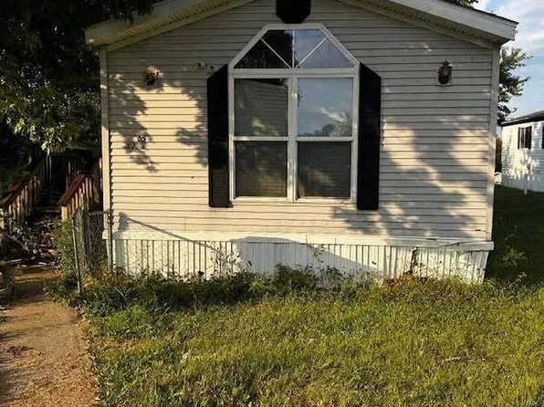 3150 M&w Dr #78, Muscatine, IA 52761