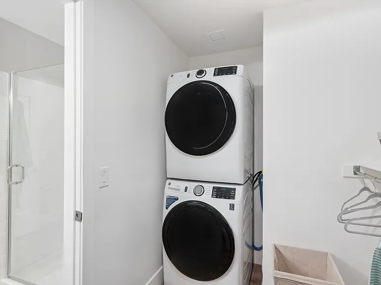 Overture North Scottsdale - 55+ Active Adult Apartment Homes — Photo 32