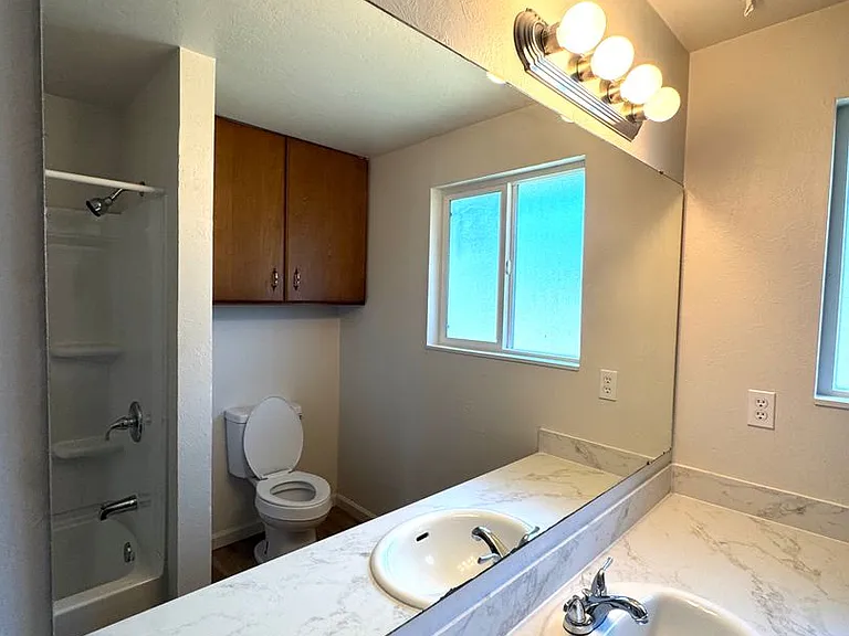 2173-2175 S Curtis Cir — Photo 11
