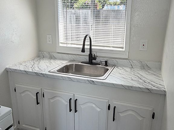 3rd image of 181-189 Medford Ave #183