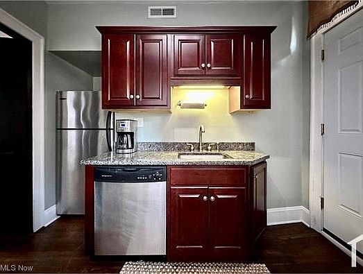 5th image of 2469 Overlook Rd APT 3
