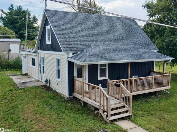 7 E High St, Marshalltown, IA 50158
