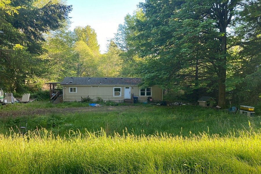 1st image of 480 SE Picadilly Dr