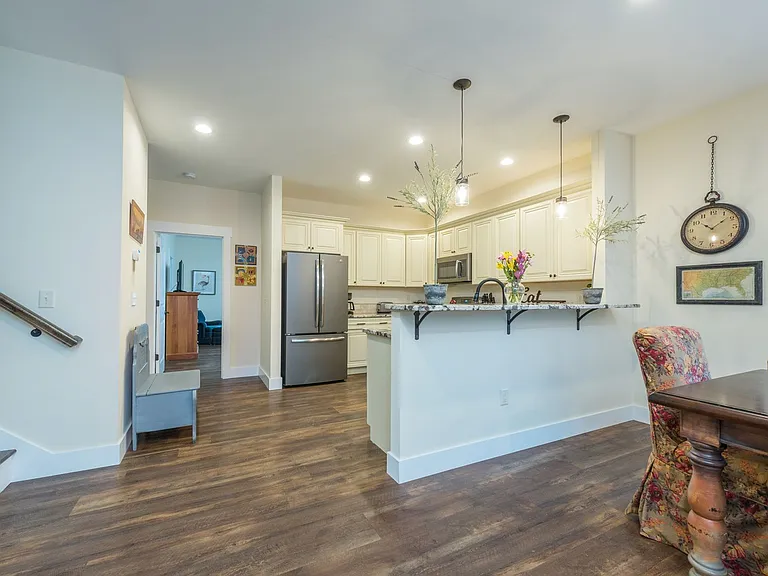66 Terry Estate Dr — Photo 24