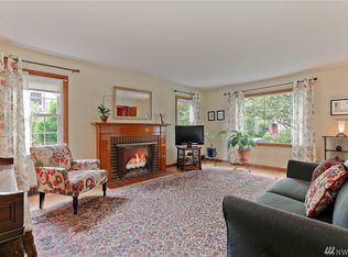 3914 40th Ave SW, Seattle, WA 98116