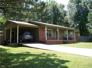 2007 W Parrott Pl, Huntsville, AR 72740