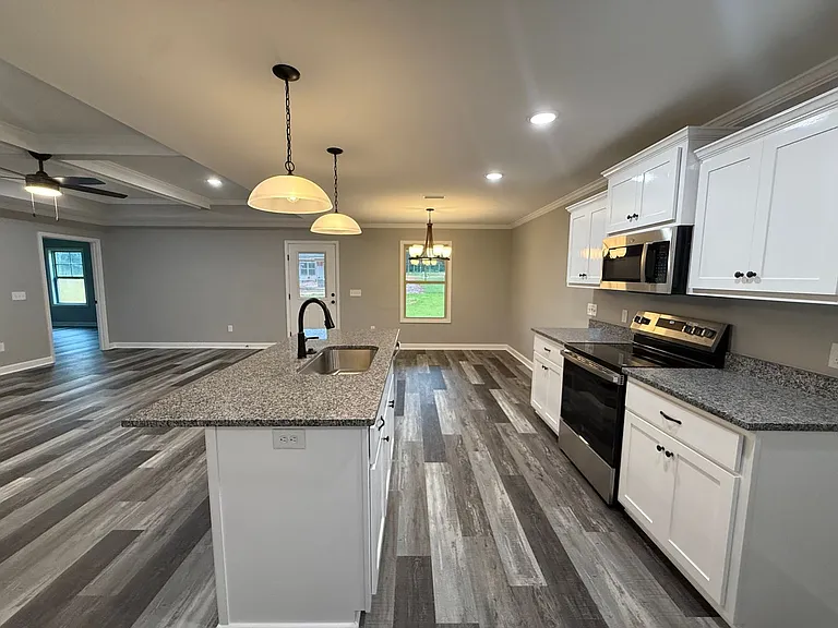 101 Brandi Ave — Photo 4