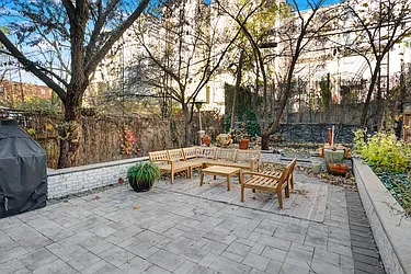 Rented by Twyford Real Estate