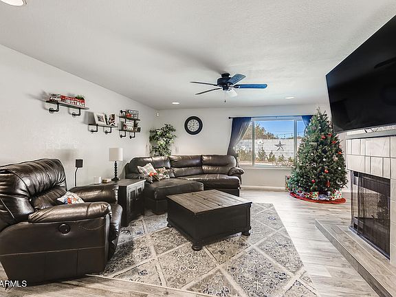 4th image of 4166 W Evans Dr