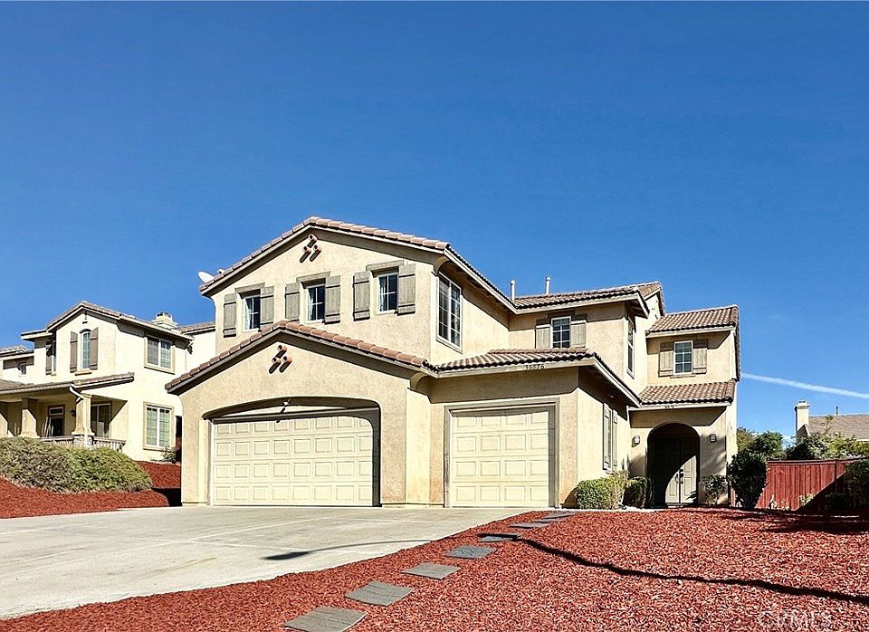 1st image of 36676 Lynwood Ave
