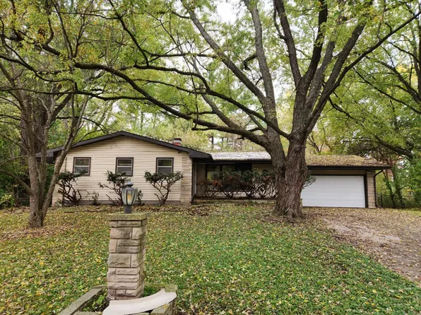 4920 Roosevelt Pl, Gary, IN 46408