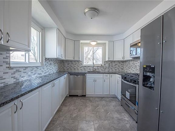 2nd image of 13241 Saint Clair Dr