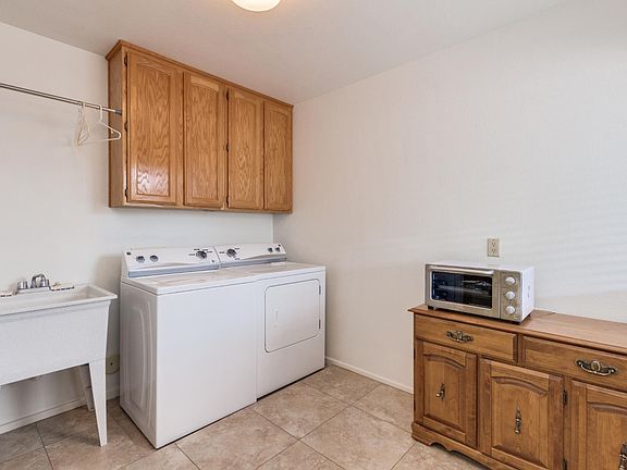 4th image of 8312 E Naranja Ave